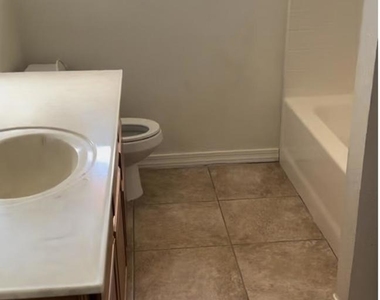 370 N 3rd Street - Photo Thumbnail 6