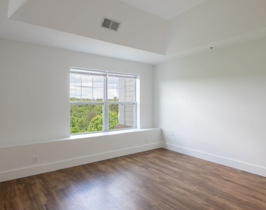 790 Willard Street - Photo Thumbnail 50