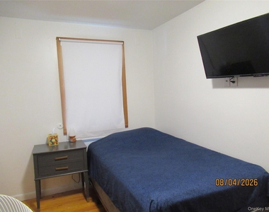 463 Mountain Road - Photo Thumbnail 14
