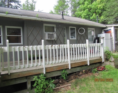 463 Mountain Road - Photo Thumbnail 19