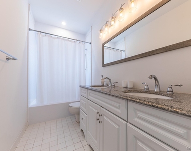 100 W Broadway - Photo Thumbnail 9