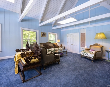 235 Centre Island Road - Photo Thumbnail 12