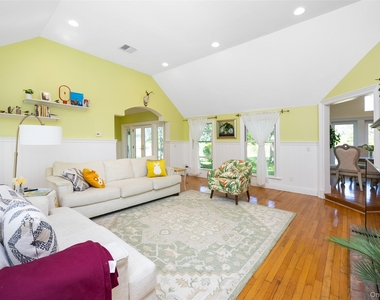 235 Centre Island Road - Photo Thumbnail 7