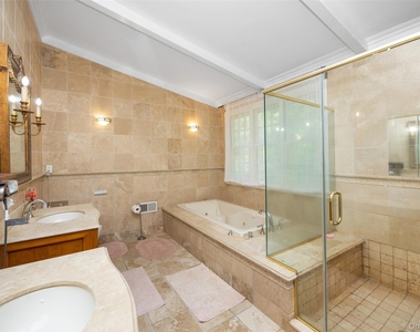 235 Centre Island Road - Photo Thumbnail 15