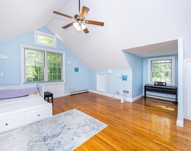 235 Centre Island Road - Photo Thumbnail 16