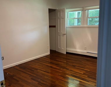 60 Pine Street - Photo Thumbnail 8
