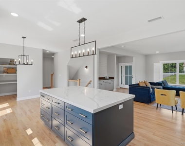 112 Pine Grove Road - Photo Thumbnail 7
