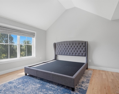 112 Pine Grove Road - Photo Thumbnail 13