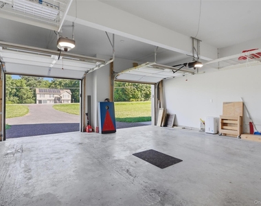 112 Pine Grove Road - Photo Thumbnail 31