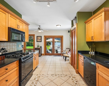 281 Piermont Avenue - Photo Thumbnail 16