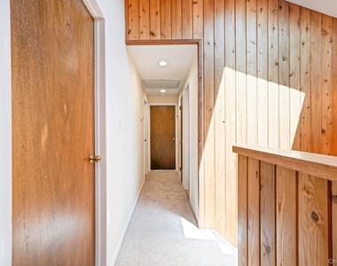 1394 Main Road - Photo Thumbnail 12