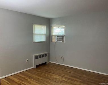 195 Central Park Road - Photo Thumbnail 11