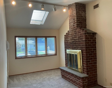 195 Central Park Road - Photo Thumbnail 5