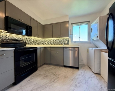 316 Vista On The Lake - Photo Thumbnail 5