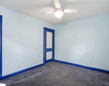 2 Greene Road - Photo Thumbnail 12