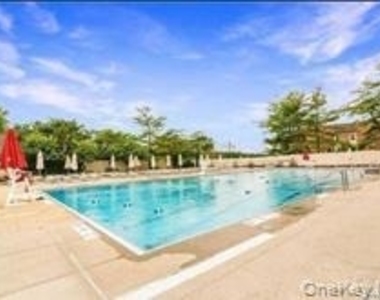 12-29 Diane Place - Photo Thumbnail 30