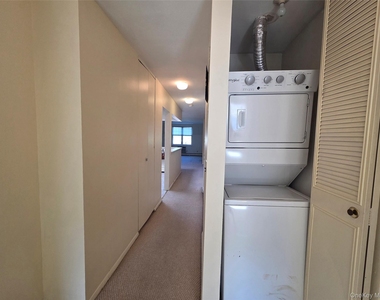 12-29 Diane Place - Photo Thumbnail 24