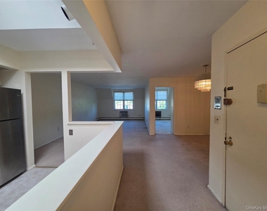 12-29 Diane Place - Photo Thumbnail 21