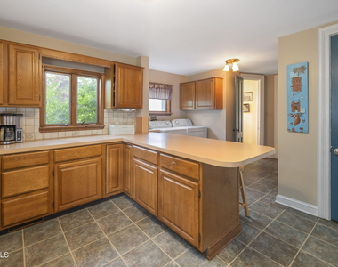121 Washington Avenue - Photo Thumbnail 7
