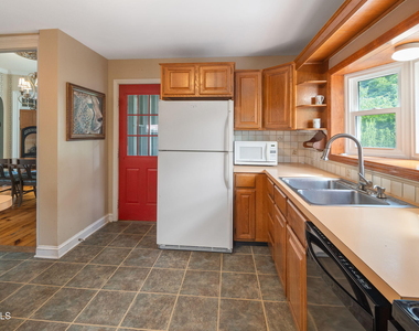 121 Washington Avenue - Photo Thumbnail 6