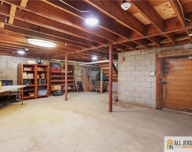 215 Washington Road - Photo Thumbnail 30