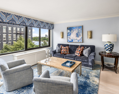 530 E 72nd Street - Photo Thumbnail 5