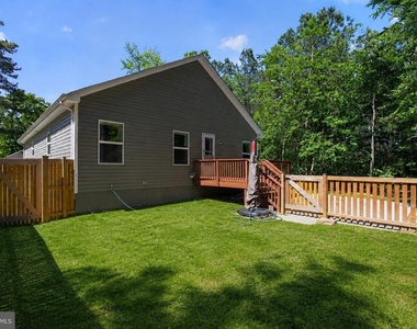 230 12th Street - Photo Thumbnail 14