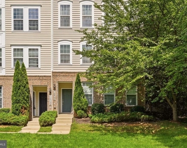 14848 Mason Creek Circle - Photo Thumbnail 1