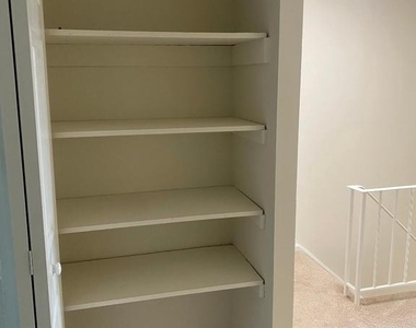 10175 Irongate Way - Photo Thumbnail 30