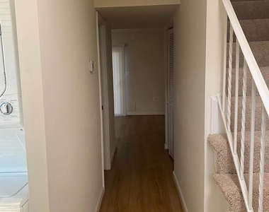 10175 Irongate Way - Photo Thumbnail 17