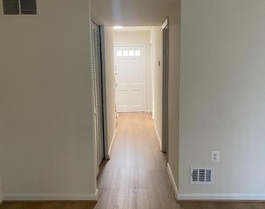 10175 Irongate Way - Photo Thumbnail 1