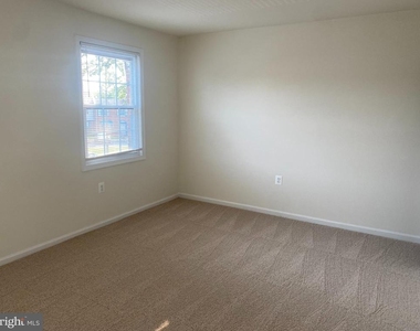 10175 Irongate Way - Photo Thumbnail 19