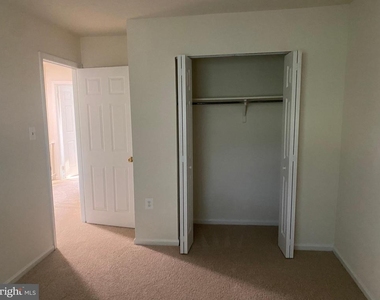 10175 Irongate Way - Photo Thumbnail 32