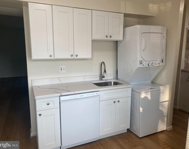 10175 Irongate Way - Photo Thumbnail 13
