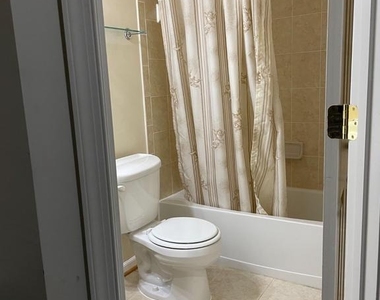 18405 Sierra Springs Square - Photo Thumbnail 27