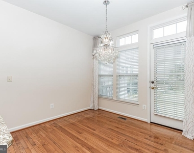20884 Conesus Square - Photo Thumbnail 9