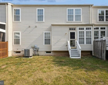 20884 Conesus Square - Photo Thumbnail 25