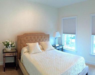 2094 Hutchison Grove Court - Photo Thumbnail 8