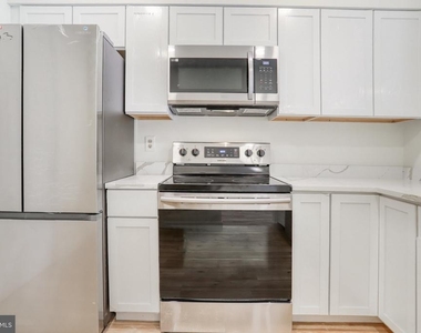 8067 Pantano Place - Photo Thumbnail 17