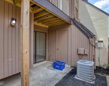 8067 Pantano Place - Photo Thumbnail 46