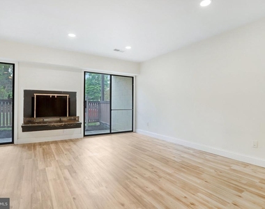 8067 Pantano Place - Photo Thumbnail 8