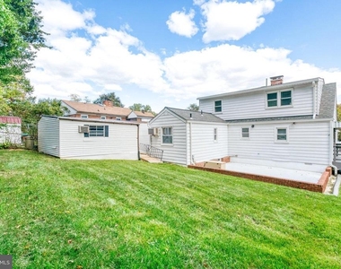 3120 Chepstow Lane - Photo Thumbnail 27