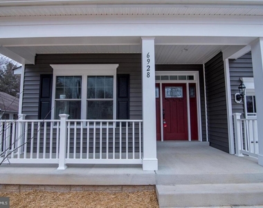 6928 Regent Lane - Photo Thumbnail 1