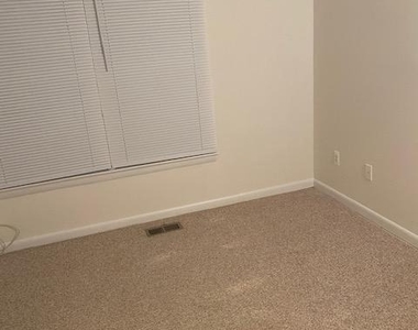 7834 Liberty Springs Circle - Photo Thumbnail 5