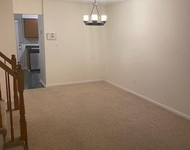 7834 Liberty Springs Circle - Photo Thumbnail 4