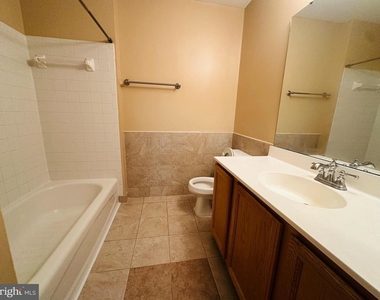 2527 Banshire Drive - Photo Thumbnail 30