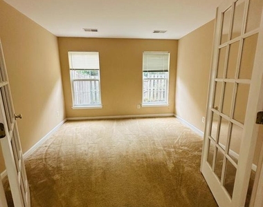 2527 Banshire Drive - Photo Thumbnail 22