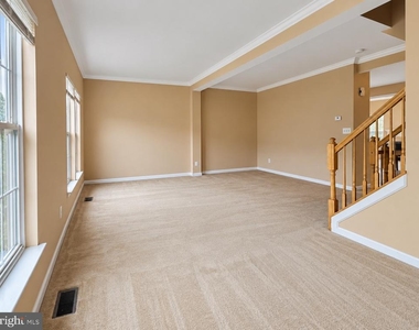 2527 Banshire Drive - Photo Thumbnail 1