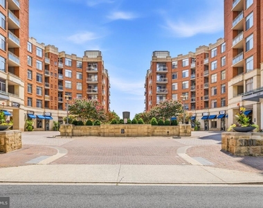 3600 S Glebe Road - Photo Thumbnail 4
