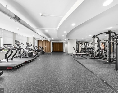 3600 S Glebe Road - Photo Thumbnail 26
